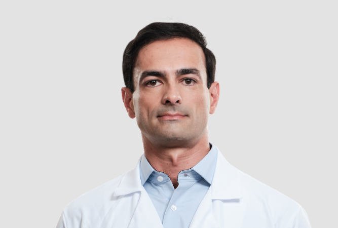 Dr. Marcos Cardoso