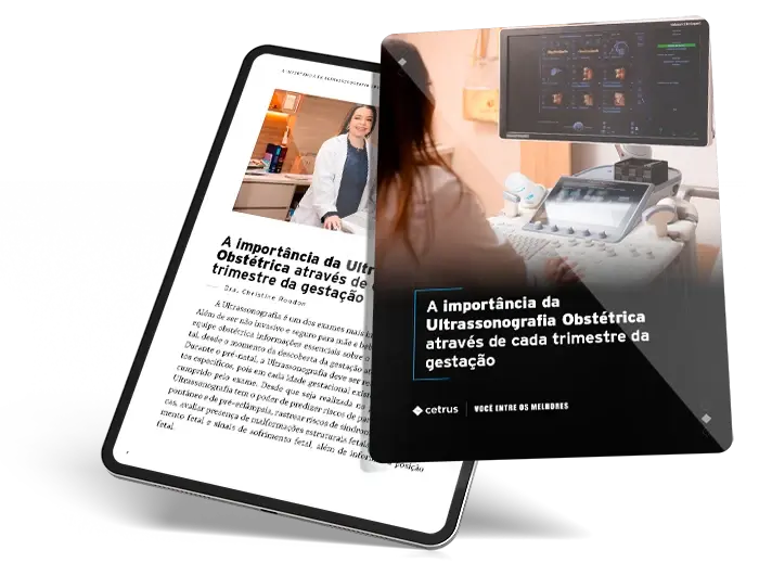 Floating Tablet Mockup - Artigo Chris-1